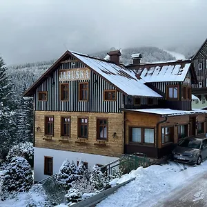 https://pension-jaruska.spindleruvmlyn-hotels.com